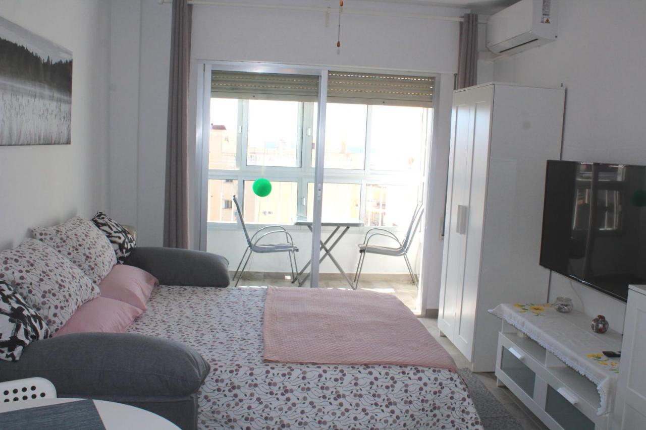 Charming Studio Nerja With Pool מראה חיצוני תמונה
